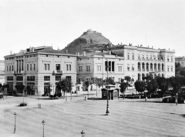 Παλιά φωτογραφία από τον Κεραμεικό και το Μεταξουργείο της Αθήνας