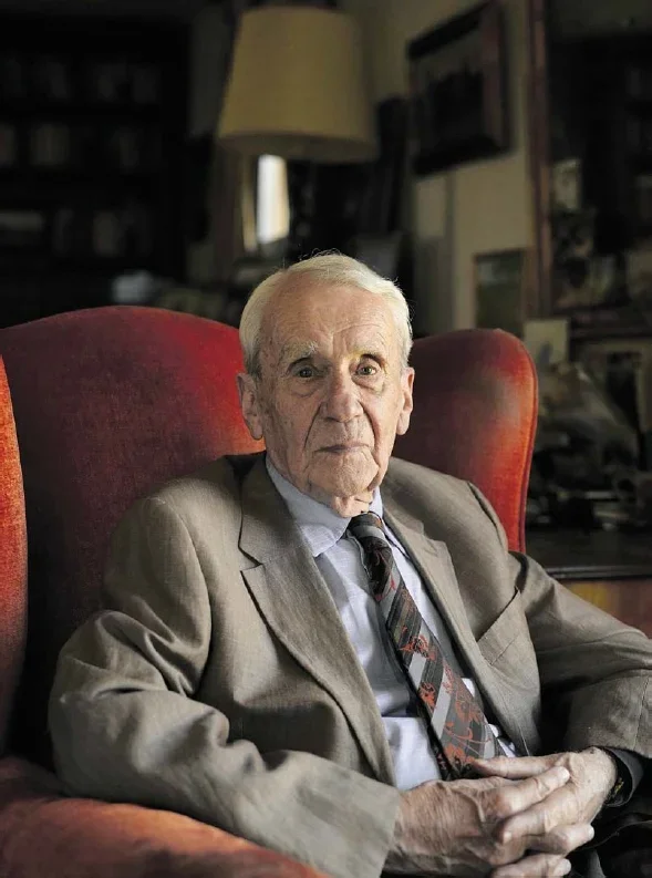 Πορτρέτο του Christopher Tolkien, γιου και εκδότη του Tolkien