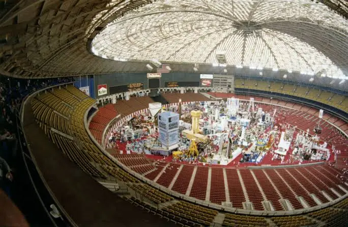 Το εσωτερικό του Astrodome σε εκδήλωση του Rodeo