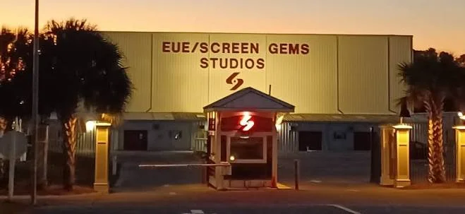 Τα στούντιο EUE/Screen Gems στο Wilmington της Βόρειας Καρολίνας, όπου γυρίστηκε το «The Crow»