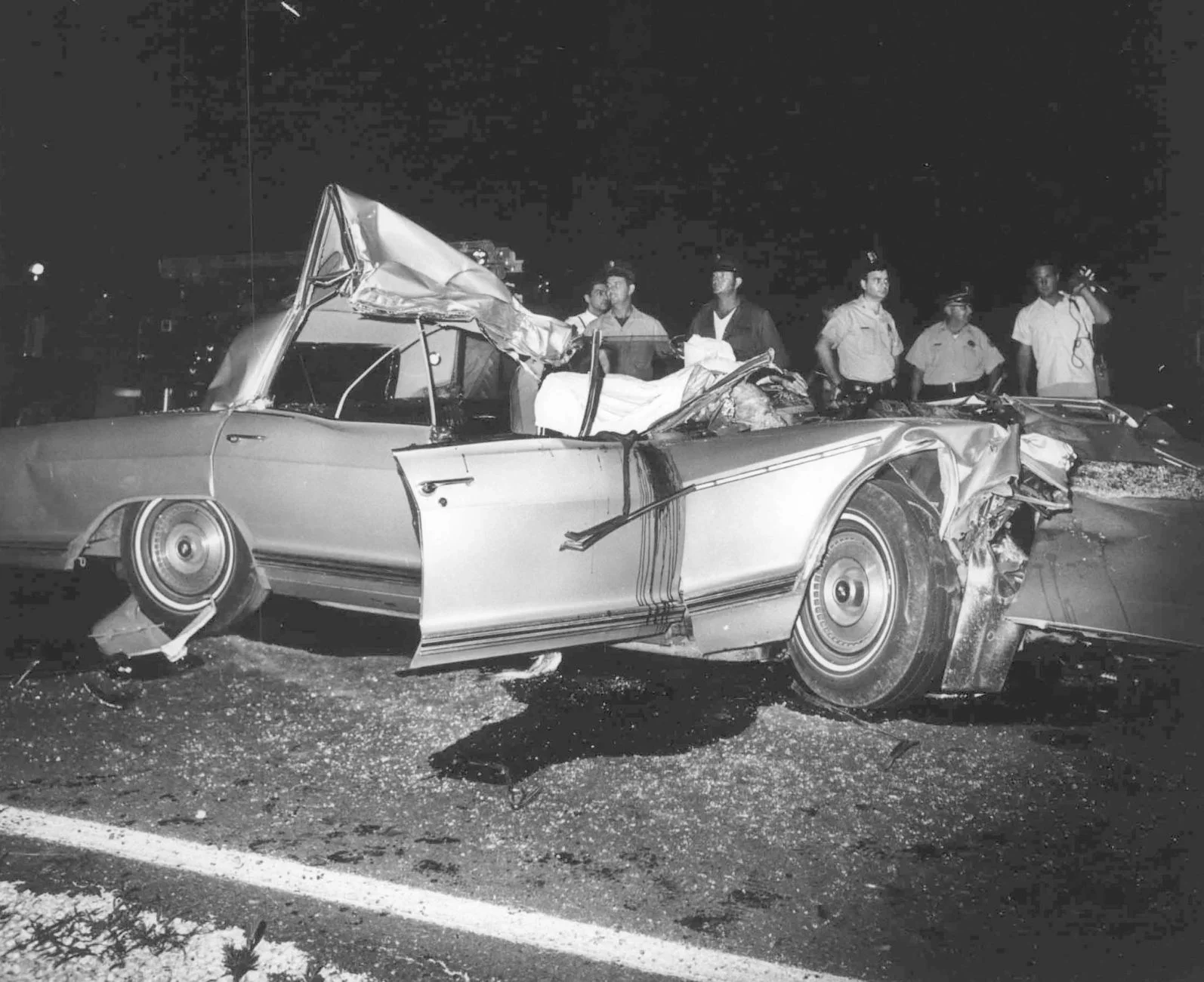 Η κατεστραμμένη Buick μετά το τροχαίο της Jayne Mansfield