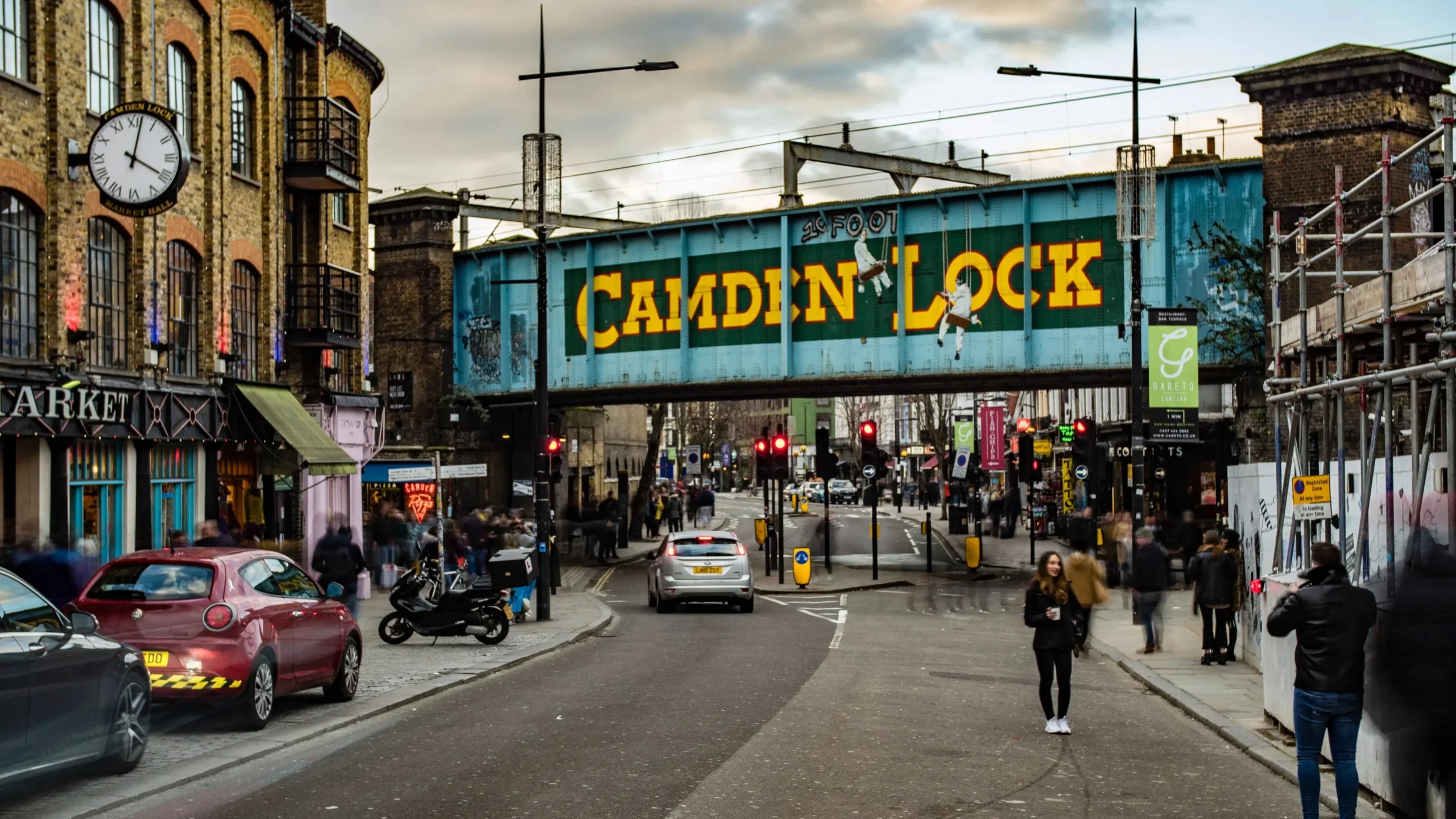 Η αγορά Camden Lock στο Κάμντεν Τάουν του Λονδίνου