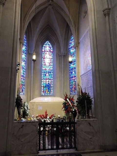 Ο τάφος του Μάικλ Τζάκσον στο Forest Lawn Glendale