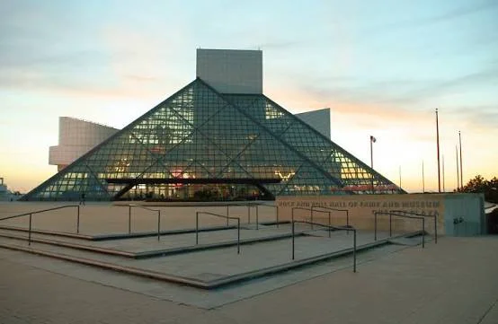 Το κτίριο του Rock and Roll Hall of Fame στο Κλίβελαντ του Οχάιο